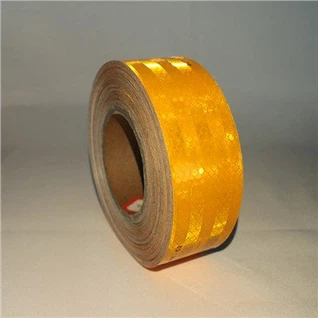 HIP DOT C2 dzeltena atstarojoša lente piekabēm